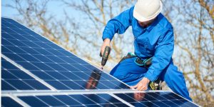 Installation Maintenance Panneaux Solaires Photovoltaïques à Francheval